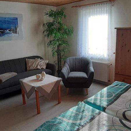 Ferienwohnung Leopold-Risch Ralswiek Exterior photo
